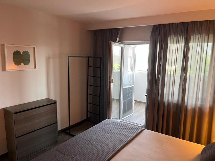 Inchiriere Apartament 4 camere Titan