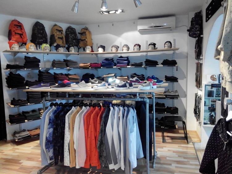 Proprietar - Inchiriez spatiu comercial