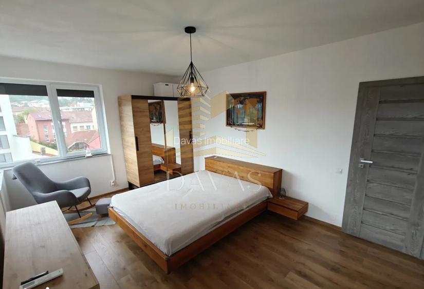 Apartament 3 camere semidecomandat | Parcare inclusă in preț | Semicentral - 2