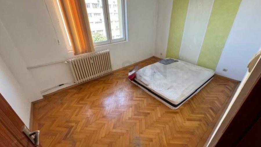 REA1023877 Apartament 3 Camere Masina de Paine Sector 2 de Vanzare