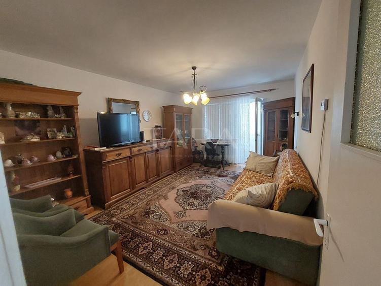 Apartament 3 camere decomandat, 69 mp, 2 balcoane, Mănăștur.