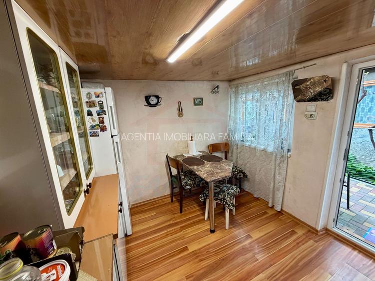 700 mp, teren intravilan, zona Centru, 150.000 euro - 8