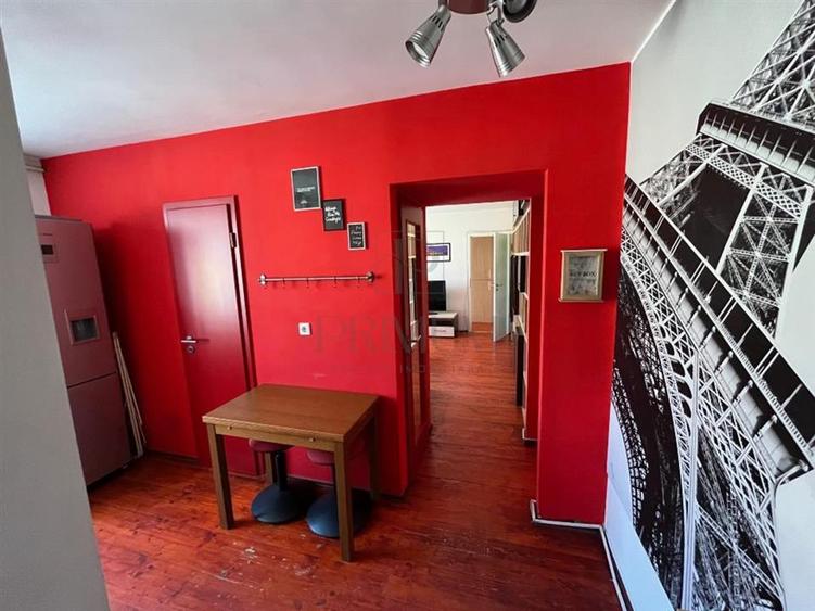 Central - 2 Camere - Etaj 2 - Centrala termica proprie