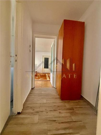 Apartament 2 camere, Et.3, 55 mp - Zona Dambovita