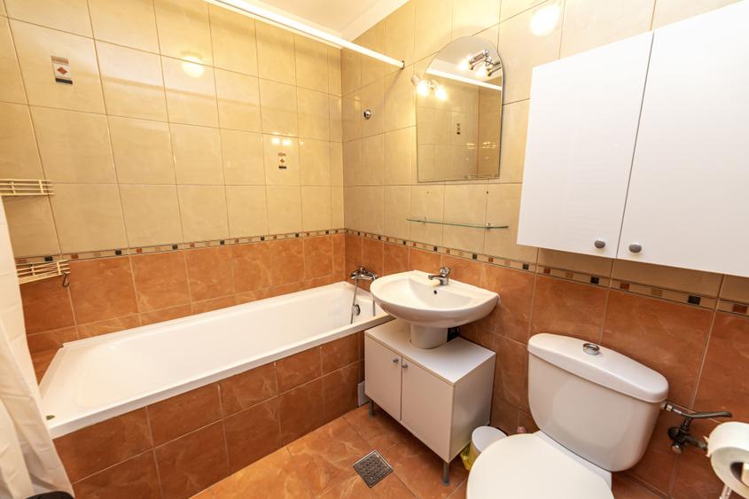 Apartament 2 camere | Centrala Termica | Parcare | Vitan Barzesti