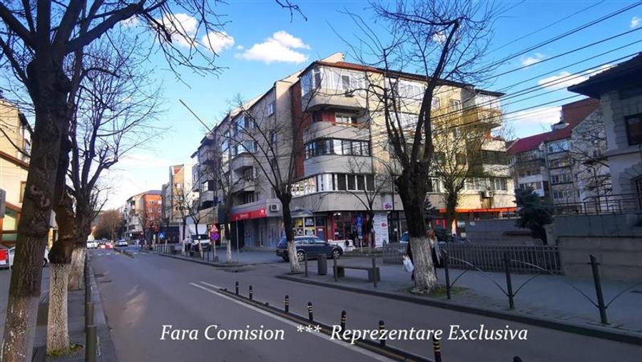 DE INCHIRIAT - SPATIU COMERCIAL CENTRAL, 92 MP