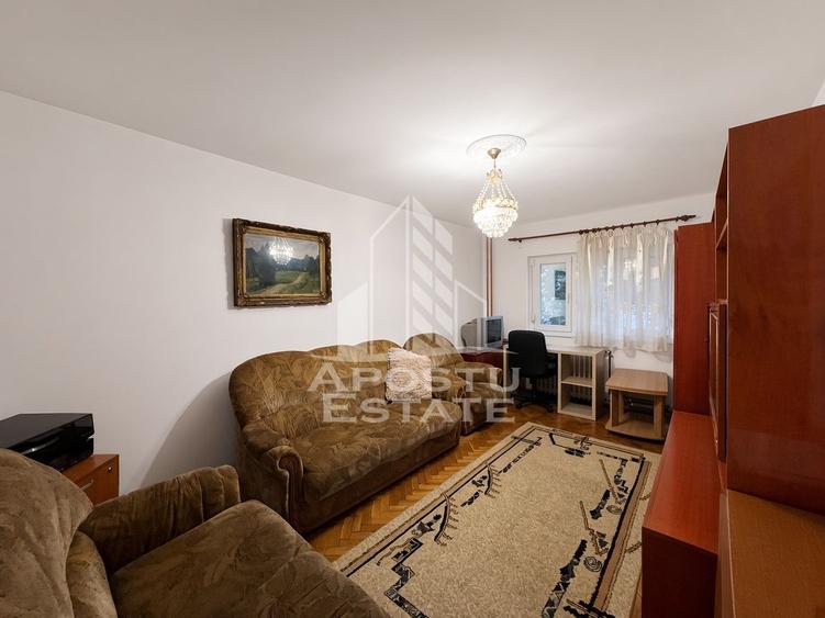Apartament 3 camere de vanzare, zona Lipovei, Timisoara