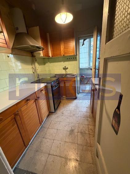 VANZARE 3 CAMERE DECOMANDAT - GARAJ