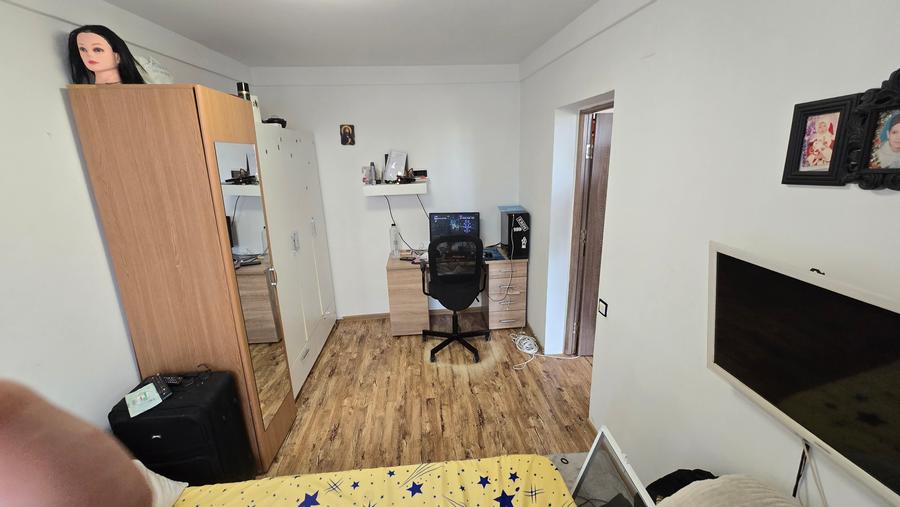 Apartament 2 camere, 28 mp, renovat, centrală proprie, Rahova – Crizantemelor