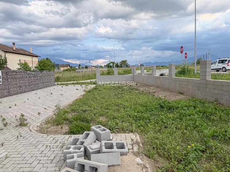 Casa Tip Duplex Cristian Intabulata Cu Toate Utilitatile - 4