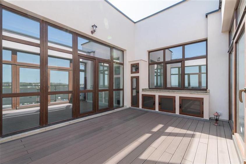 Penthouse Copou Universitate, 200 mp, 2 locuri de parcare subterane