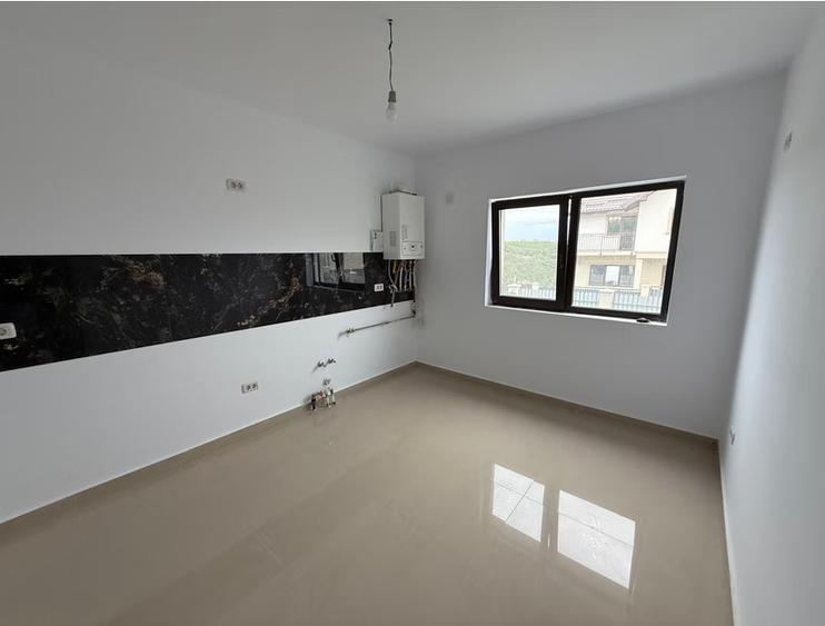 Casă individuală, 5 Camere, gata de mutare — Valea Lupului, Iași