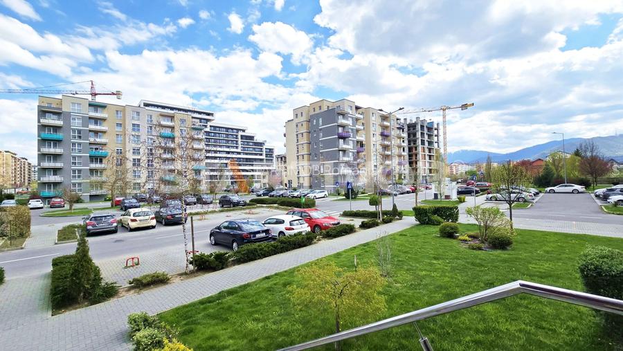 Apartament cu boxa si parcare zona Coresi - 30