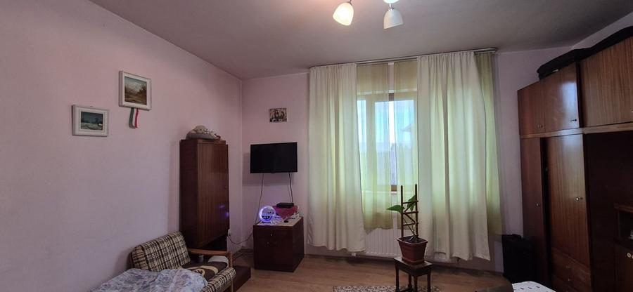 De vanzare casa cu teren in Curteni