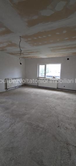 Casa P+1+M "la gri", intabulata, cu utilitati, Bucium Str. Teascului - 9