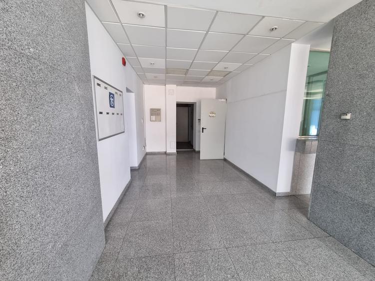 Spațiu comercial ultracentral | 387 mp | Acces din două părți