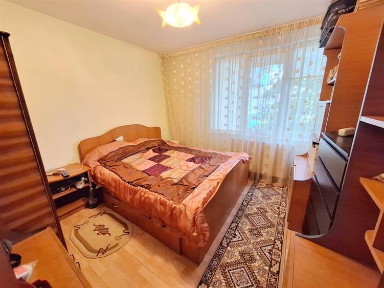 Apartament 3 camere decomandate – Parter, zona Piata Sud, Bacau