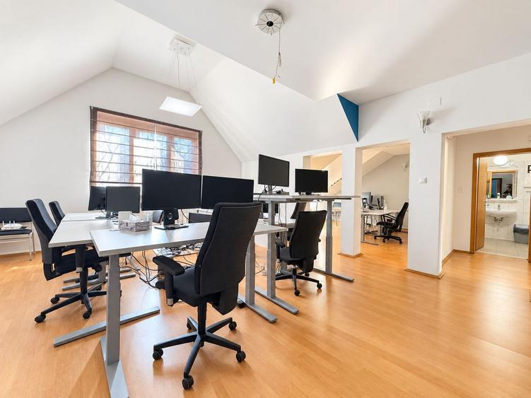 Casă SAD de închiriat | 660 mp utili | Zona Centrală | 4.500 €/lună