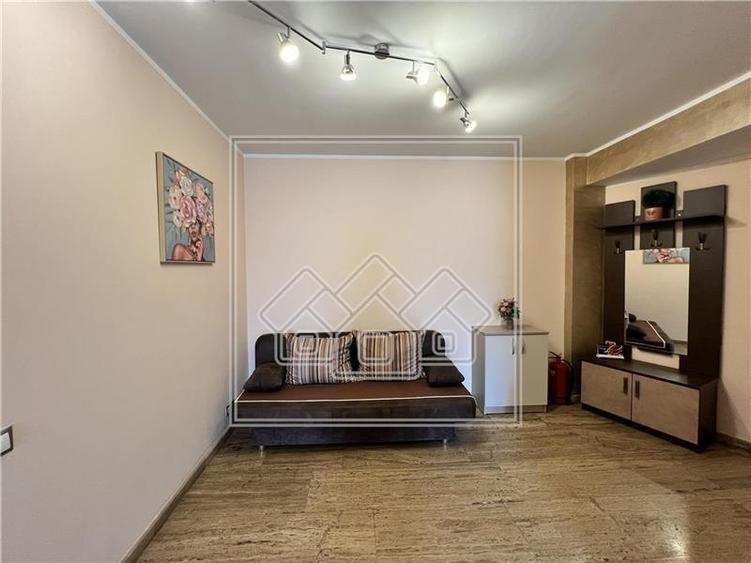 Apartement 2 camere, mobilat si utilat premium - reper Scoala de Inot