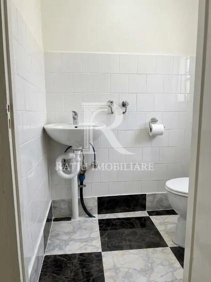 Spațiu comercial autorizat | 81 mp | Acces și vizibilitate