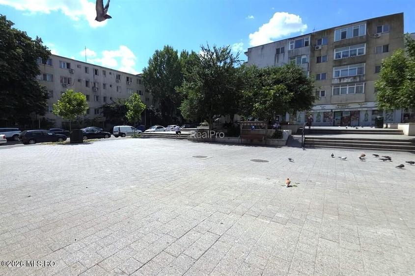 Tomis Nord - Badea Cartan, apartament cu 3 camere, decomandat, etaj 3! - 25