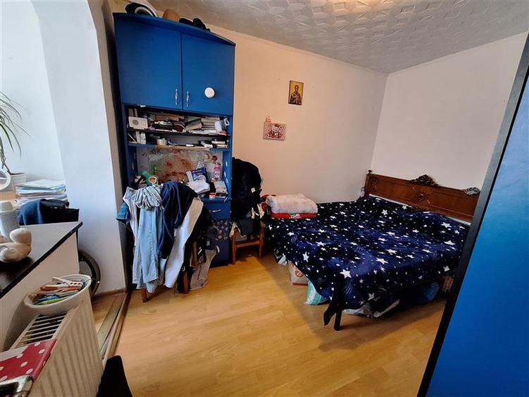 Apartament 2 camere demidecomandat , zona Milcov