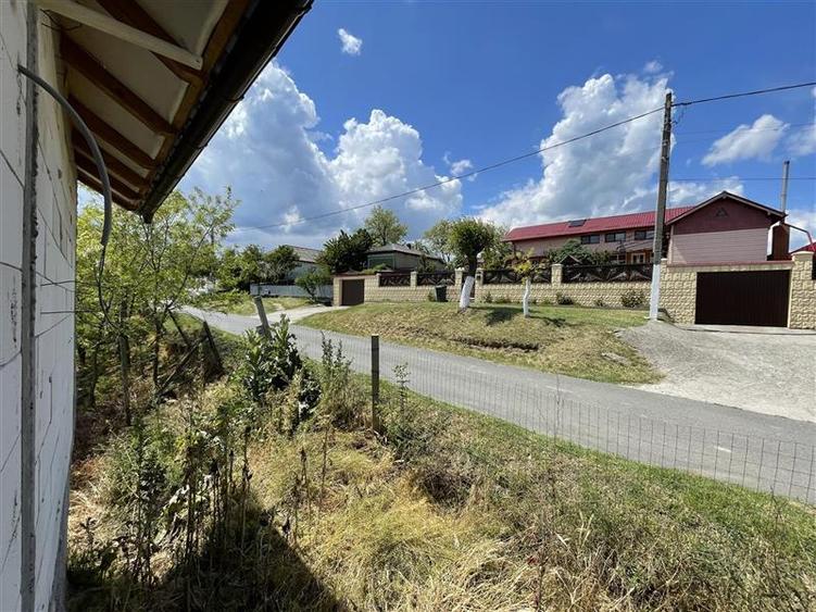Casa de vanzare in localitatea Malcoci