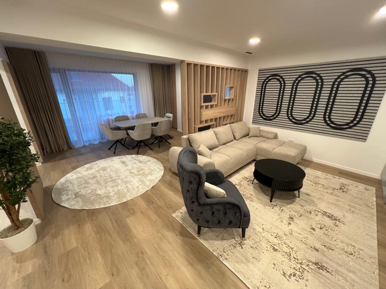 Inchiriere Apartament 4 Camere Iancu Nicolae