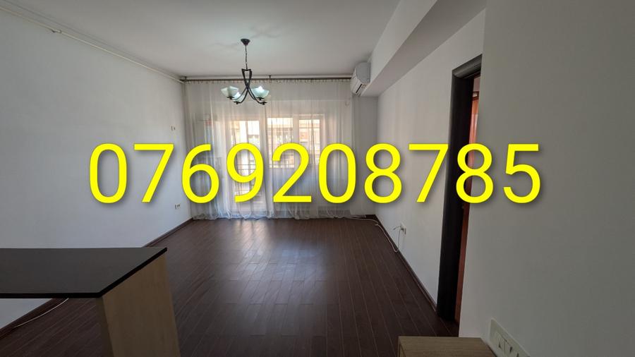 Vând apartament 2 camere, pozitionare excelenta.
