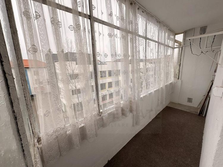 Apartament 2 camere centrală termică si calorifere noi Mihai Viteazu