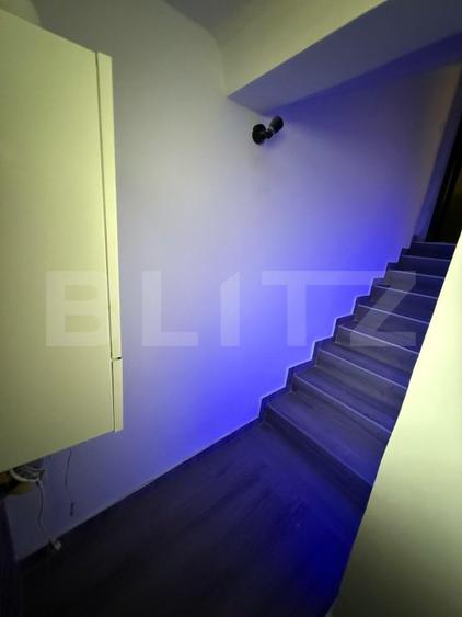 Apartament de vanzare, cu 2 camere, 65 mp, zona centrala
