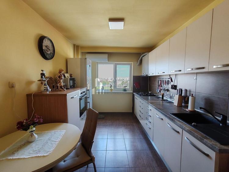 Apartament 4 camere  Constantin Brancoveanu / Nitu Vasile