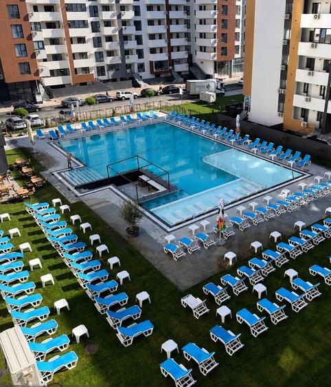 2 camere tip Studio | Mutare imediata | Vedere Piscina