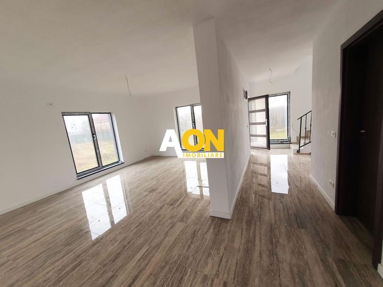 Casă nouă P+M, 5 camere, încălzire pardoseală, Alba-Micești, stânga