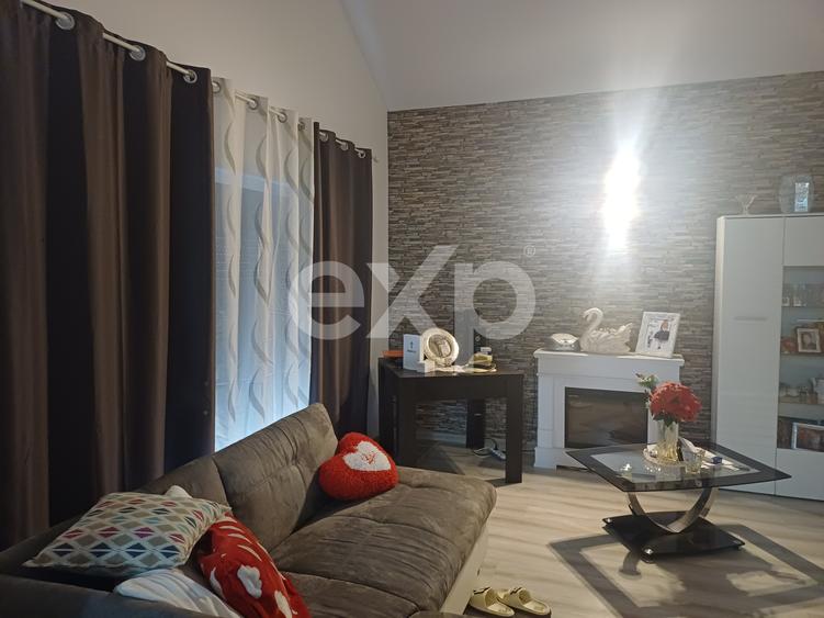 Vilă 4 camere cu garaj dublu, teren 500 mp, Albota – zonă centrală