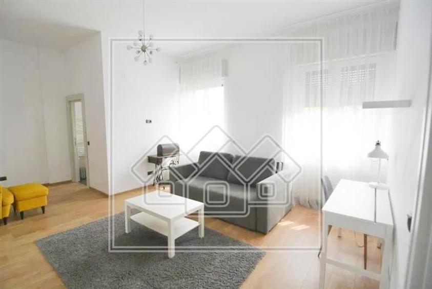 Apartament 2 camere, confort lux, 70 mp utili - zona Centrala
