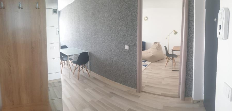 Apartament 4 camere, 100 mp (împartit în 2 ap. decomandate), zona 1 Mai