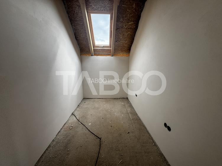 Casa individuala cu 5 camere carport si teren 478 mp Sura Mica Sibiu - 11