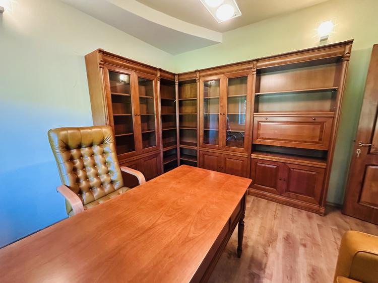 SUPER PROPIETATE LA PADURE ROSU, vila superba 709 mp, 1213 mp teren, piscina !