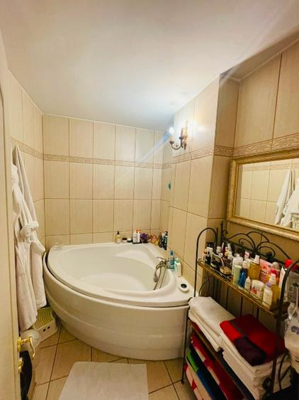 PROPRIETAR, Decebal stradal, 3 camere, 82 mp, etaj 6, 2 băi, 2 balcoane