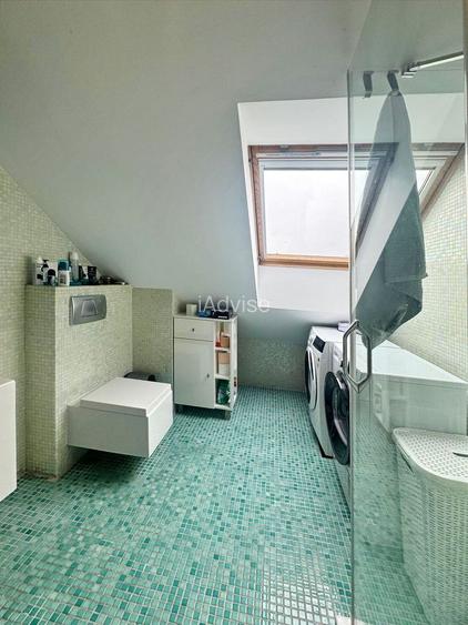 PENTHOUSE EXCLUSIVIST - 22