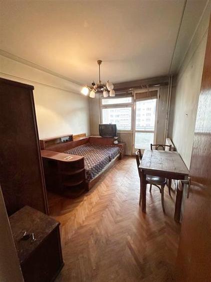 Apartament 3 camere , 2 balcoane zona Centrul Civic- Victoriei
