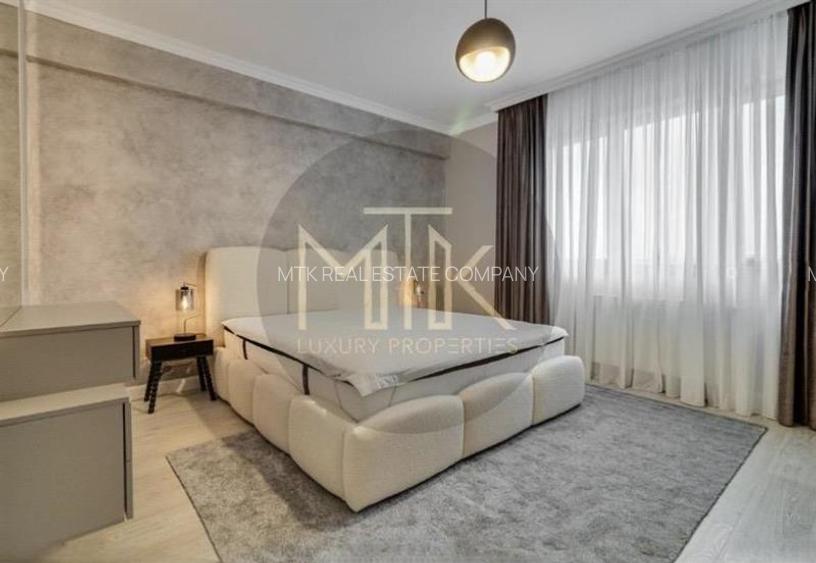 Apartament 3 camere LUX| Sisesti I Prima inchiriere