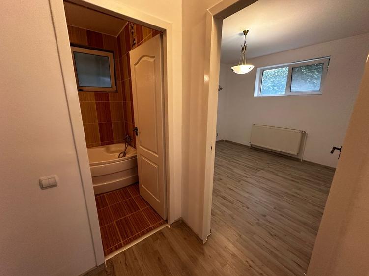 3 Camere Parcare Inclusa Rezervelor Comuna Chiajna Rosu Militari