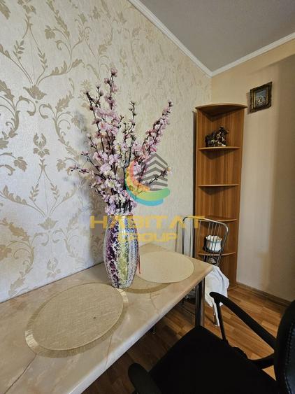3 camere Piata Resita, 65,49 mp, mobilat si utilat – 95.000 €