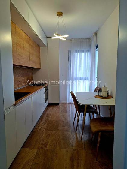 2 camere UltraCentral Pitești , mobilat / utilat / GARAJ ! - 9
