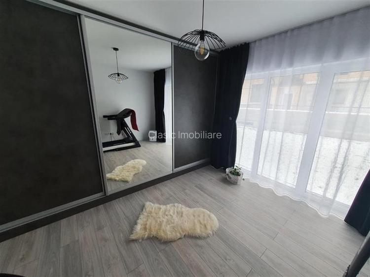 Vanzare apartament 3 camere de LUX cu gradina de 120 mp, zona Auchan Iris, Cluj- - 10