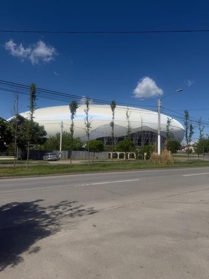 Teren intravilan, 500 mp, 18 ml front stradal, zona stadion Ion Oblemenco