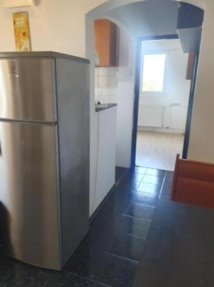 67000 euro -2camere - luica -brancoveanu -bloc reabilitat