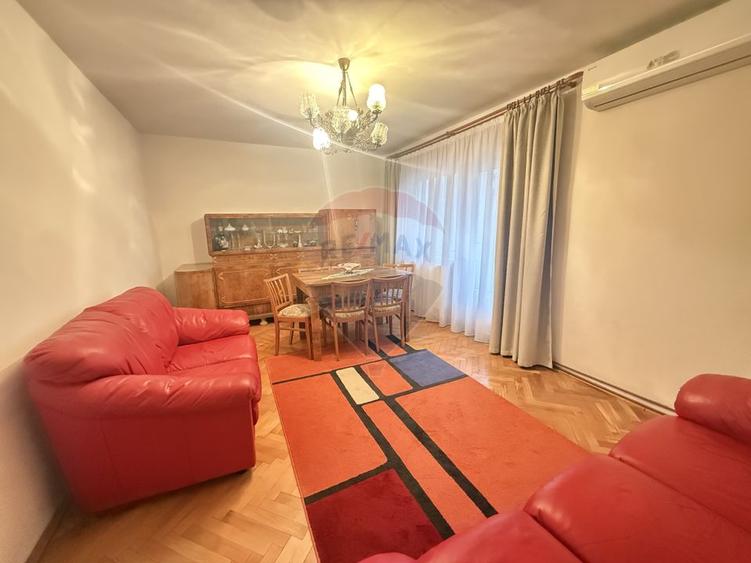 Apartament 3 camere de închiriat in Zorilor I Ideal pentru 2 studenți